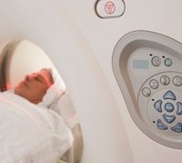 التصوير المقطعي المحوسب (CT) ودوره في تشخيص أنواع الأورام السرطانية