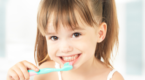 هل تعتني بأسنان طفلك بشكل صحيح؟