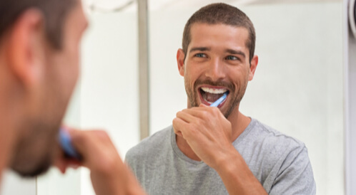 هل أنت عرضة للإصابة بتسوس الأسنان؟