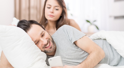 اختبر نفسك: هل أنت مدمن على الإنترنت؟