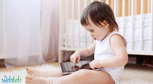 تكنولوجيا شاشة اللمس تحدد تطور الطفل