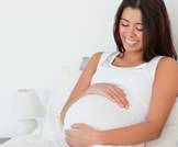 الحمل بعمر مبكر يرفع من خطر الإصابة بالسكتة الدماغية