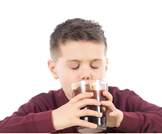 تناول الأطفال للمشروبات الغازية قد يصيبهم بالكبد الدهني الالتهابي