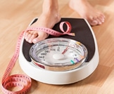 قياس وزنك يوميًا يمنع زيادته