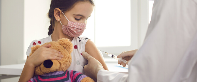 تجارب سريرية: لقاح فايزر للأطفال آمن، ومضاعفاته طفيفة وغير مقلقة