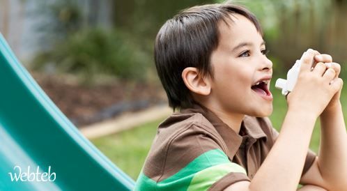 ما هو تأثير منشاق كورتيكوستيرويدي المستخدم لعلاج الربو على الأطفال؟ ما هو تأثير منشاق كورتيكوستيرويدي المستخدم لعلاج الربو على الأطفال؟