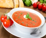 شوربة الطماطم بالكريمة