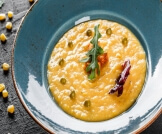 طريقة عمل شوربة العدس مع الذرة