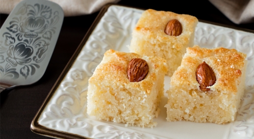 البسبوسة بالسميد - ويب طب