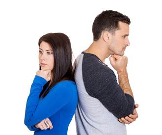 بالصور: كيف تتعاملون مع الخلافات الزوجية؟
