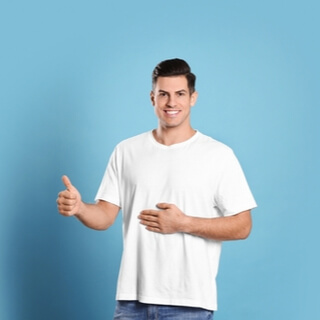 1. يساعد في الهضم ويعزز صحة الأمعاء