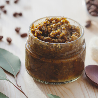 ماسك القهوة والسكر البني