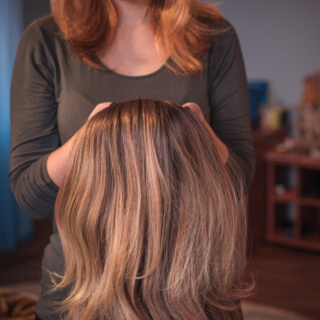 3. حددي أجزاء الشعر المستعار