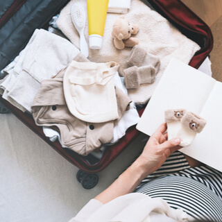 أشياء يجب وضعها في حقيبة المستشفى لما بعد الولادة