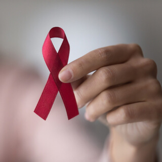 أسباب الإصابة بالناسور