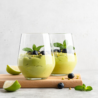 5. حلوى الأفوكادو 5. حلوى الأفوكادو