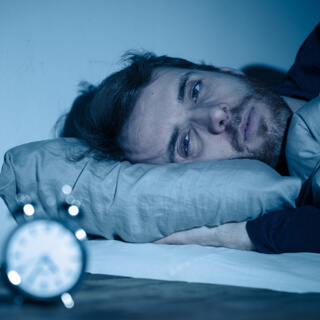 3. وجود صعوبة في النوم