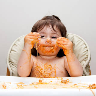 4. اللعب في الطعام 4. اللعب في الطعام