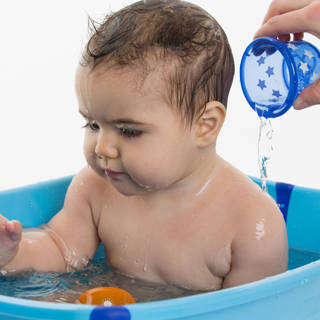 لماذا يصاب الطفل بطفح الحفاض؟ لماذا يصاب الطفل بطفح الحفاض؟