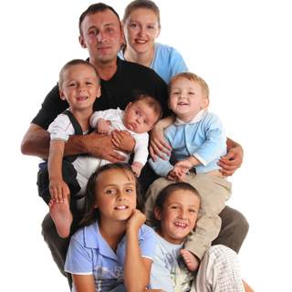 2. العائلات المتعددة الأفراد