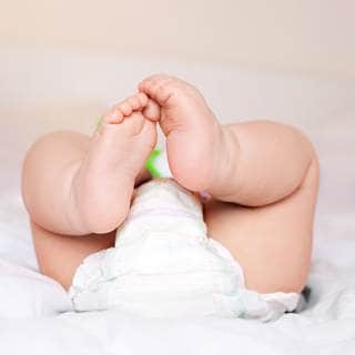 4. يبقى حفاضه نظيفا لمدة ساعتين 4. يبقى حفاضه نظيفا لمدة ساعتين