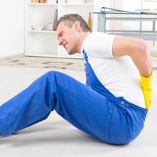 خرافة: يحدث الألم بسبب الإصابة