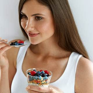 أطعمة مخادعة تبدو مفيدة لكنها ضارة