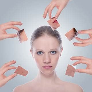 مشاكل الشعر والبشرة لدى الفتيات