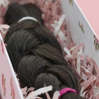 6. التبرع بالشعر