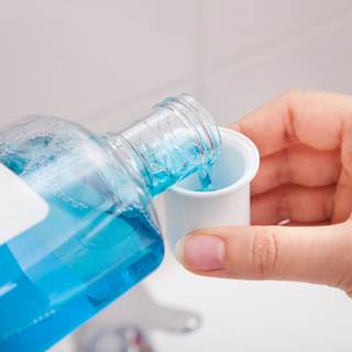 أسئلة وأجوبة حول غسول الفم ومضمضة الفم