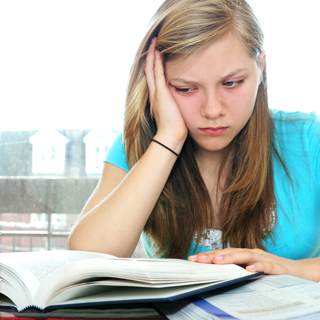 3. ابنتي تتراجع في دراستها