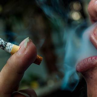 التدخين وجفاف الفم