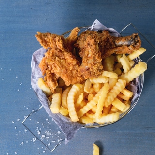 تجنب تمامًا الأطعمة الدهنية