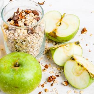 4. الشوفان الفاكهة المعلب