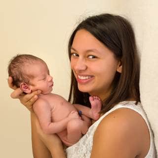 الأسبوع الأول من الولادة