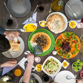 1. الوجبات في الأعياد