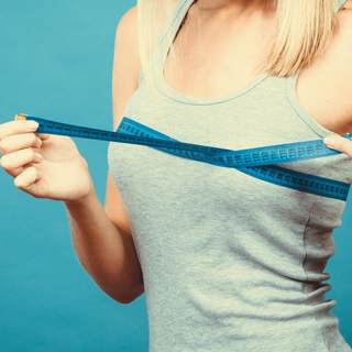 1. ظهور الثدي