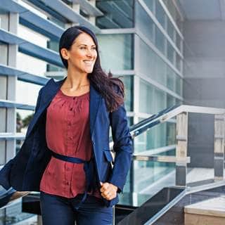 تحرّك بشكل مستمر