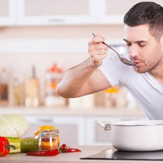 4. تناول الحساء 4. تناول الحساء