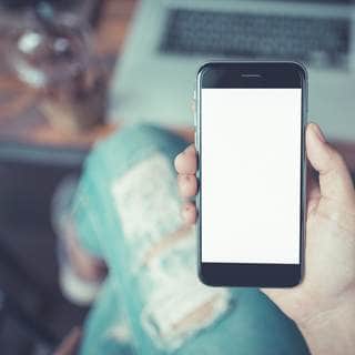 3. الهاتف المحمول