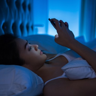 5. يؤثر على نومك