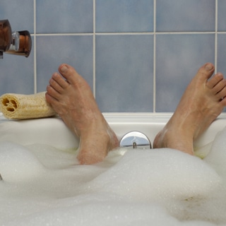 4. حمام ساخن