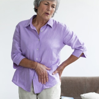 عادةً يتم تشخيص المرض لدى المسنات