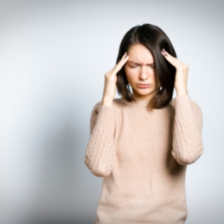 3. يخفف من التوتر والقلق