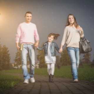 2. امشي مع طفلك قبل النوم 2. امشي مع طفلك قبل النوم