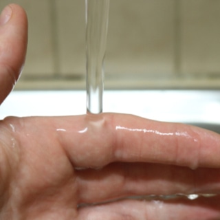 1. استخدام الماء 1. استخدام الماء