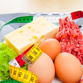 أطعمة سيئة لكنها جيدة لخسارة الوزن