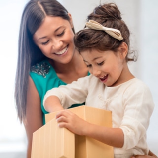 الثناء والمكافأة