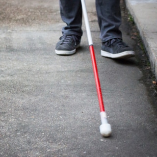 خطر الإصابة بالعمى