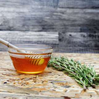 7. عسل  إكليل الجبل